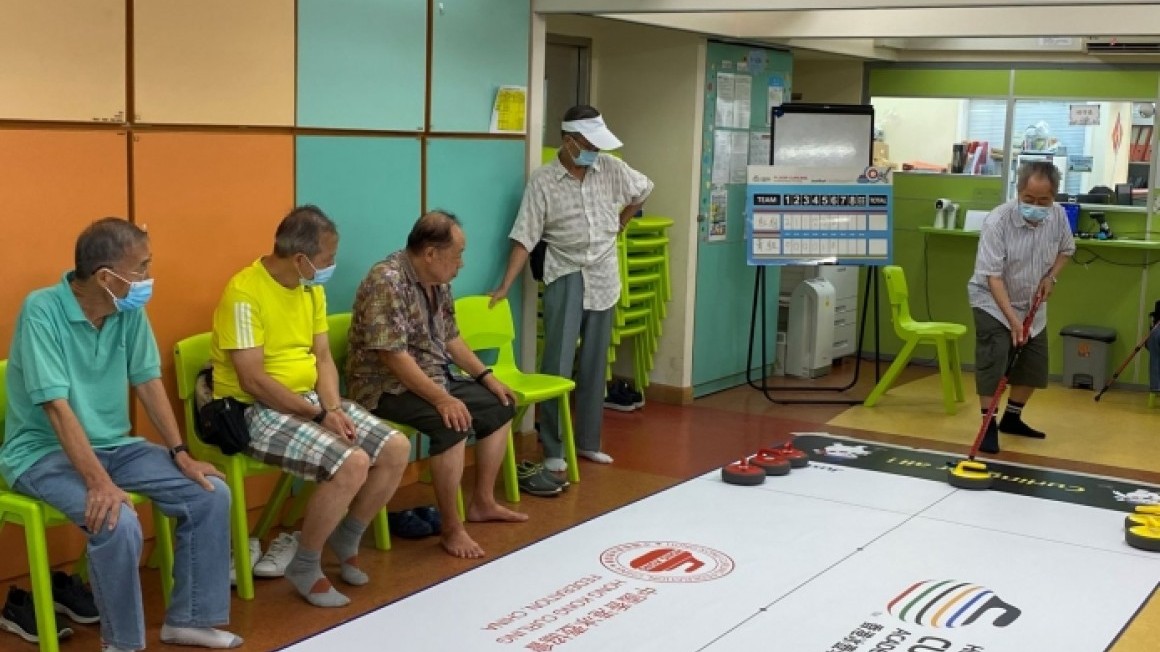 房協友里 運動班