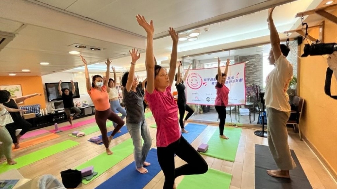 房協友里 運動班