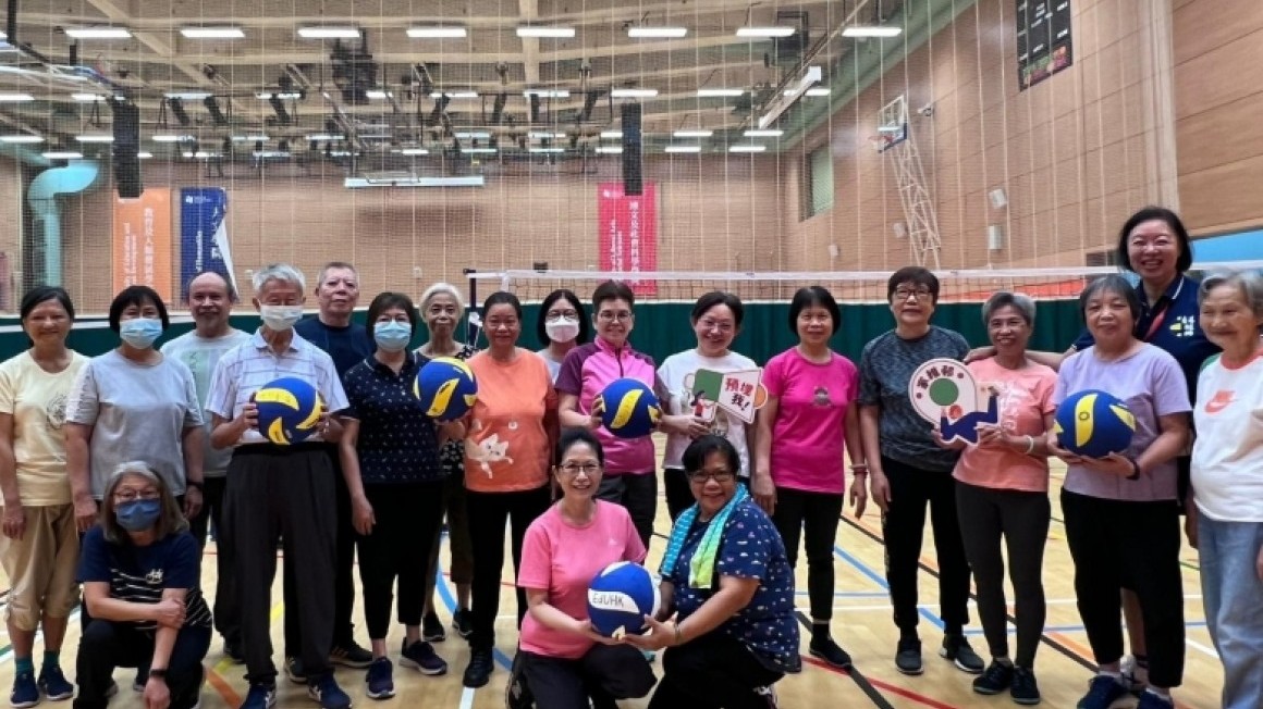 房協友里 運動班