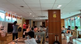 房協友里 運動班