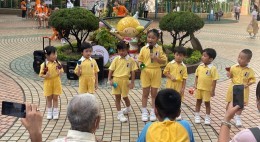 跨代友里過暑假