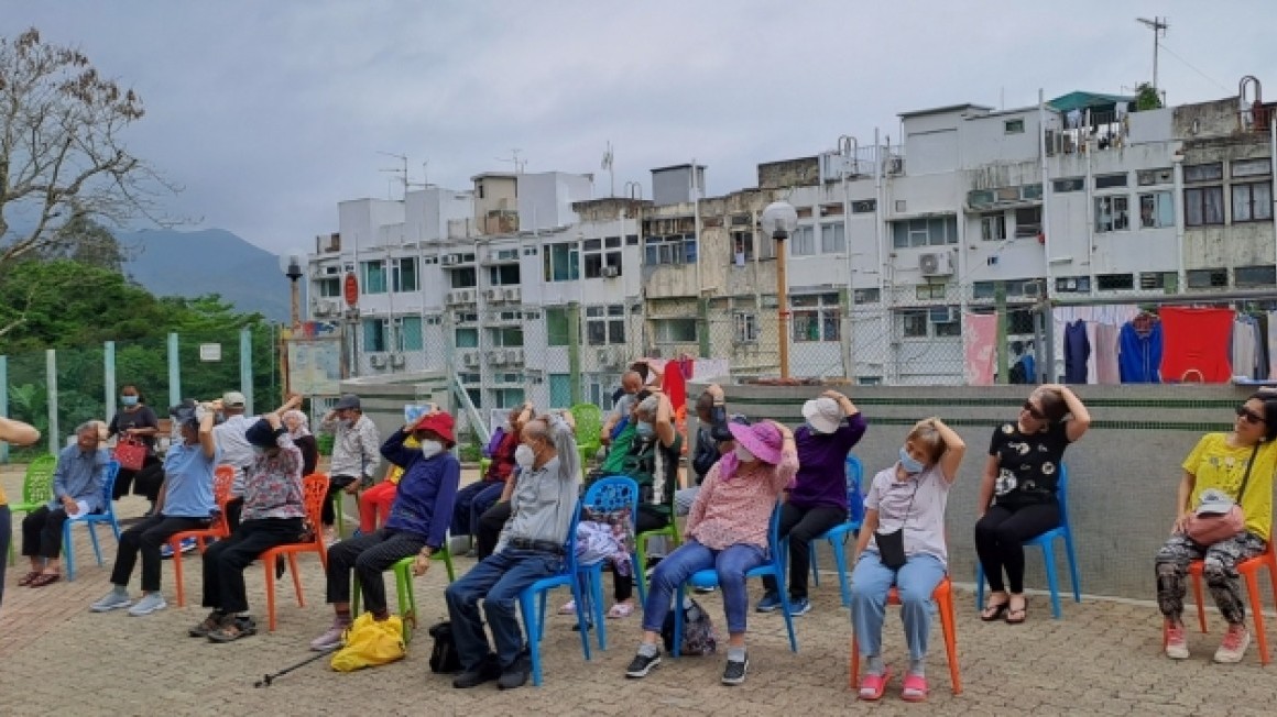 房協友里 運動班