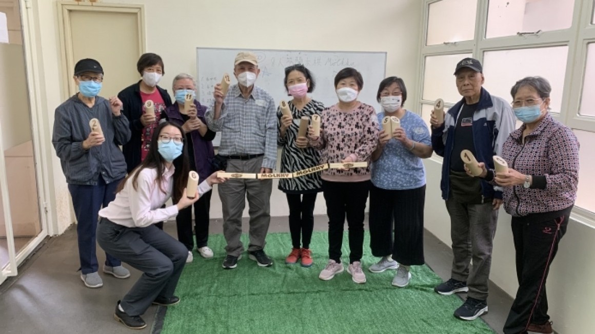 房協友里 運動班