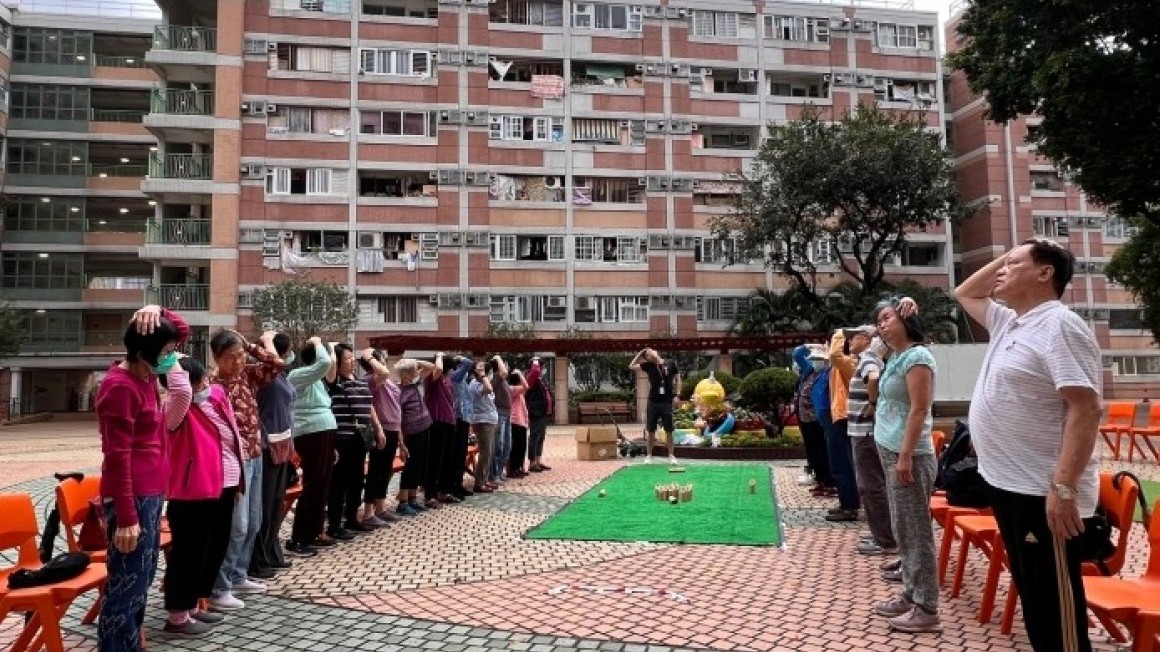 房協友里 運動班