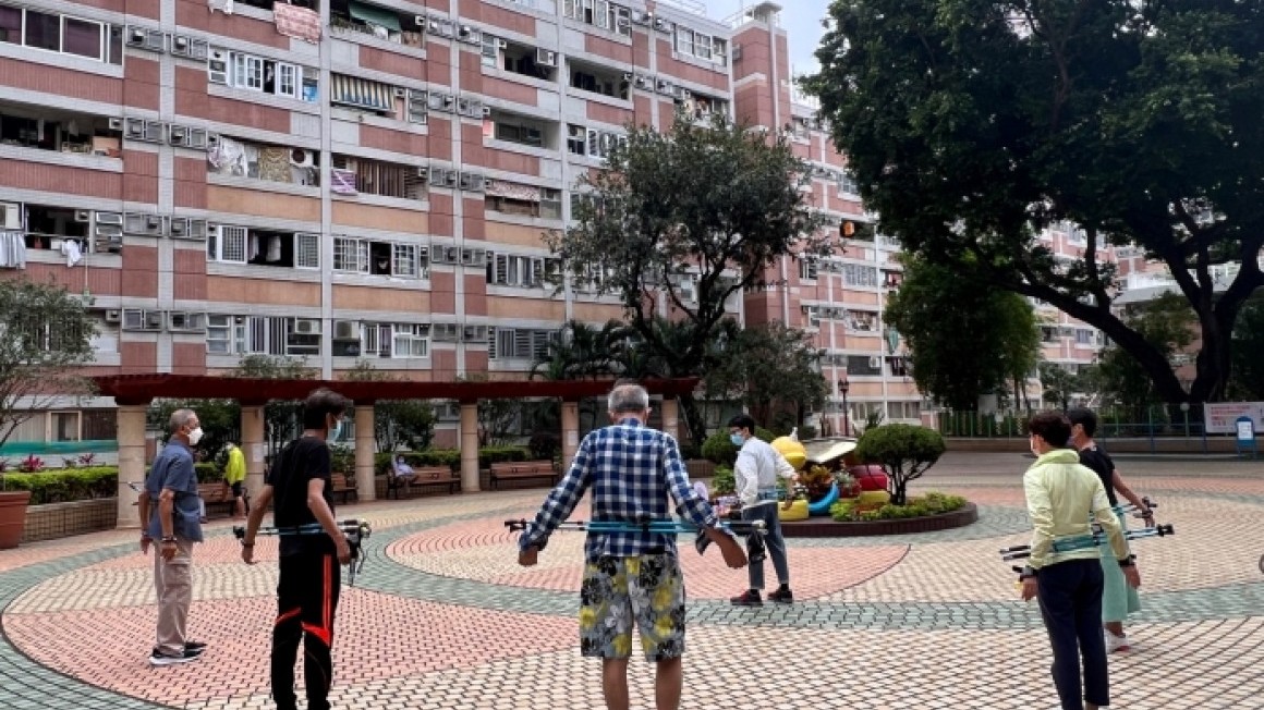 房協友里 運動班