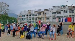 房協友里 運動班