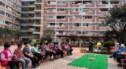 房協友里 運動班