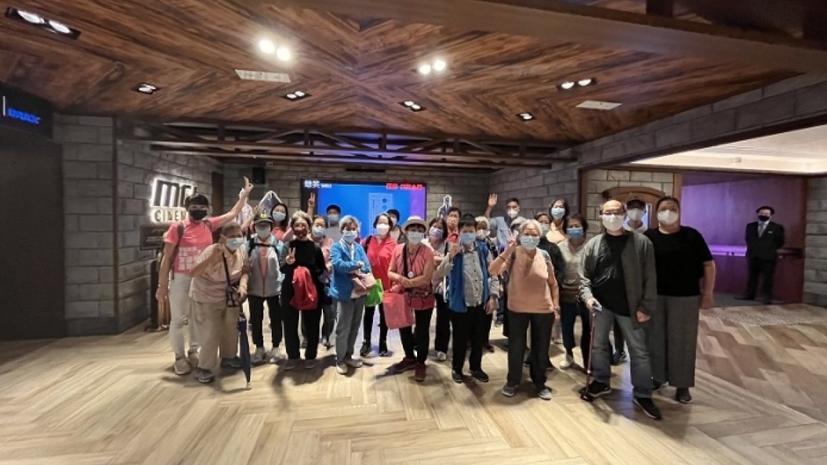 房協友里 友里結伴遊