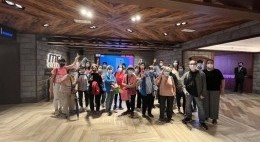 房協友里 友里結伴遊