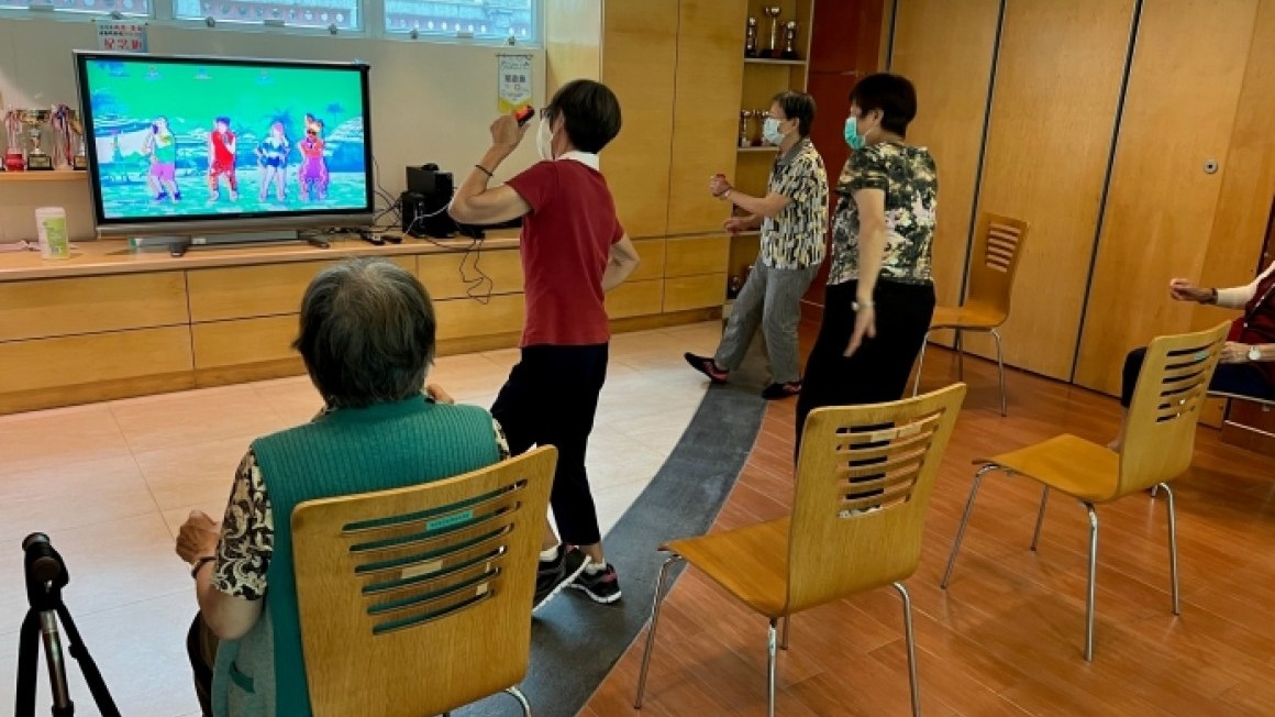 房協友里 體感遊戲班