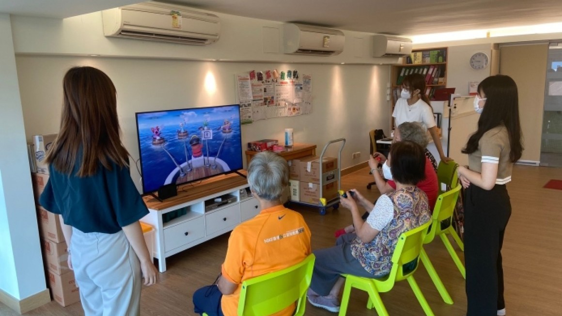 房協友里 體感遊戲班