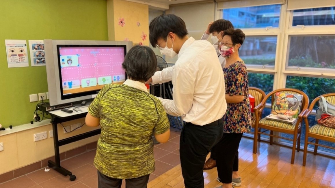 房協友里 體感遊戲班