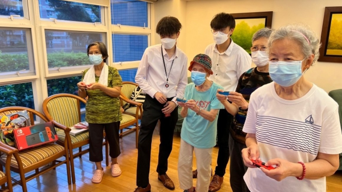 房協友里 體感遊戲班