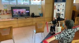 房協友里 線上線下運動班