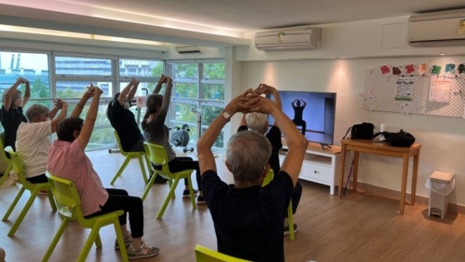 房協友里 線上線下運動班