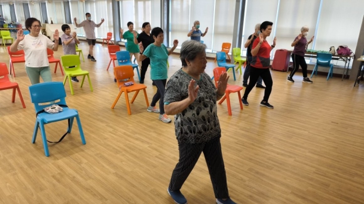 賽馬會老友運動計劃 – 體適能樂活耆園 (2024年9-10月)