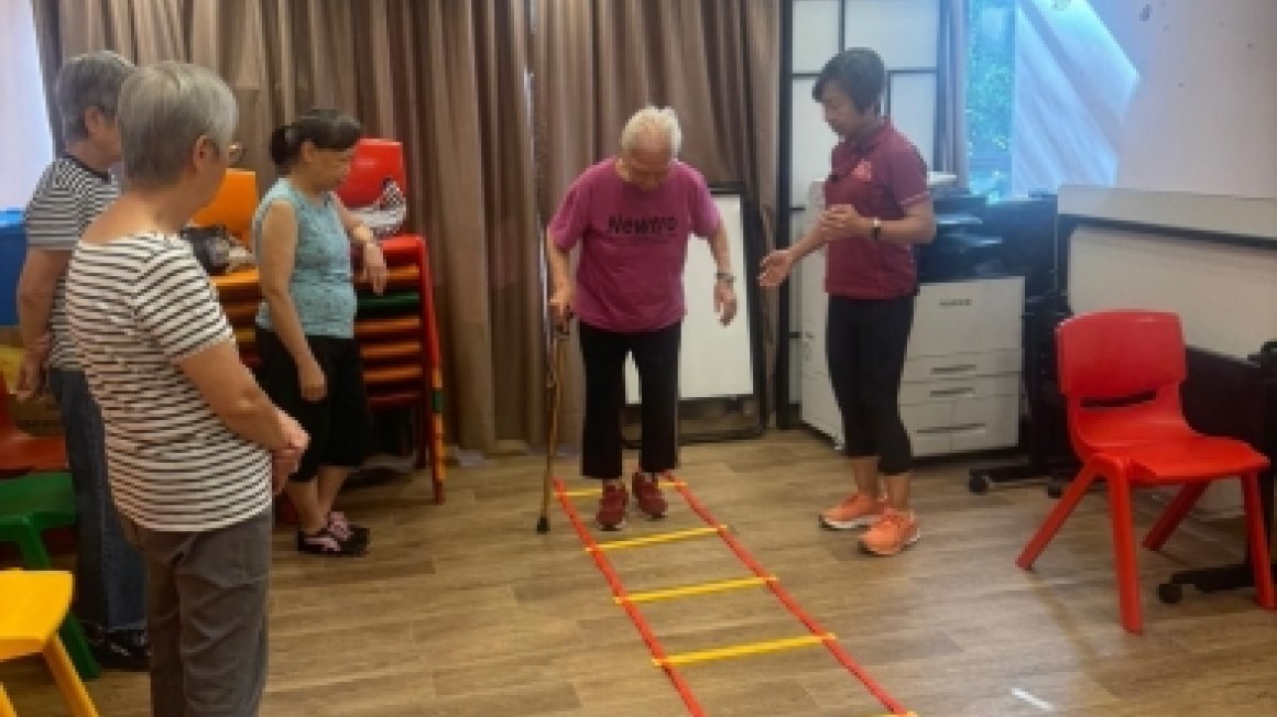 賽馬會老友運動計劃 – 體適能樂活耆園 (2024年9-10月)