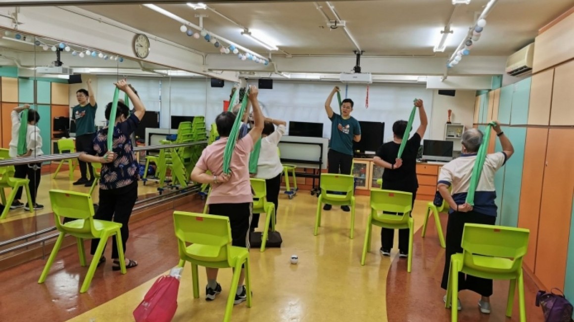 賽馬會老友運動計劃 – 體適能樂活耆園 (2024年9-10月)