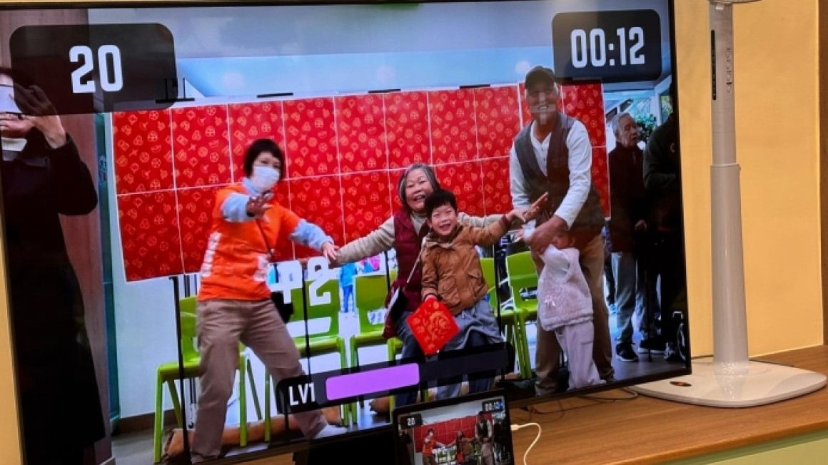 友里賀新春(2025年1月)