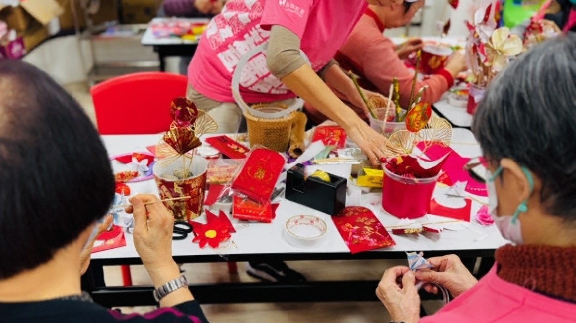 友里賀新春(2025年1月)