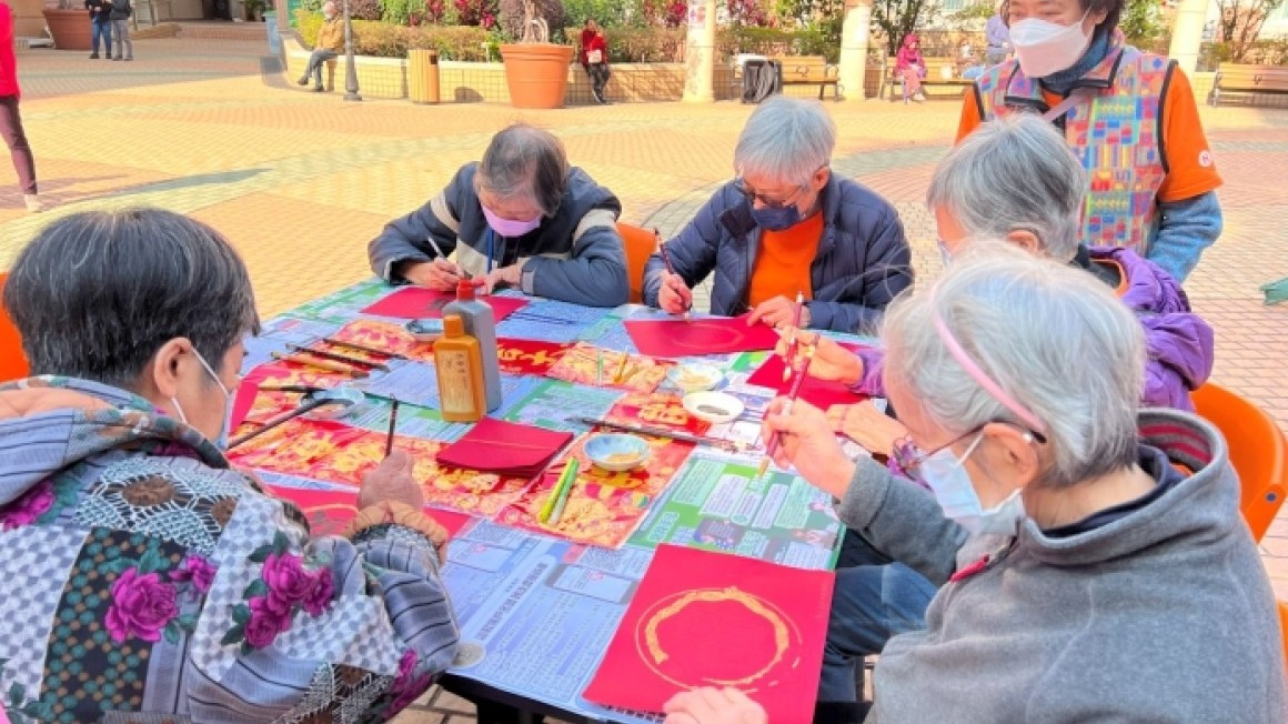 友里賀新春(2025年1月)