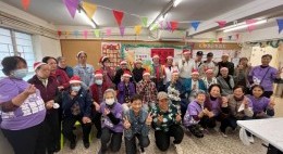 友里賀聖誕 (2024年12月)