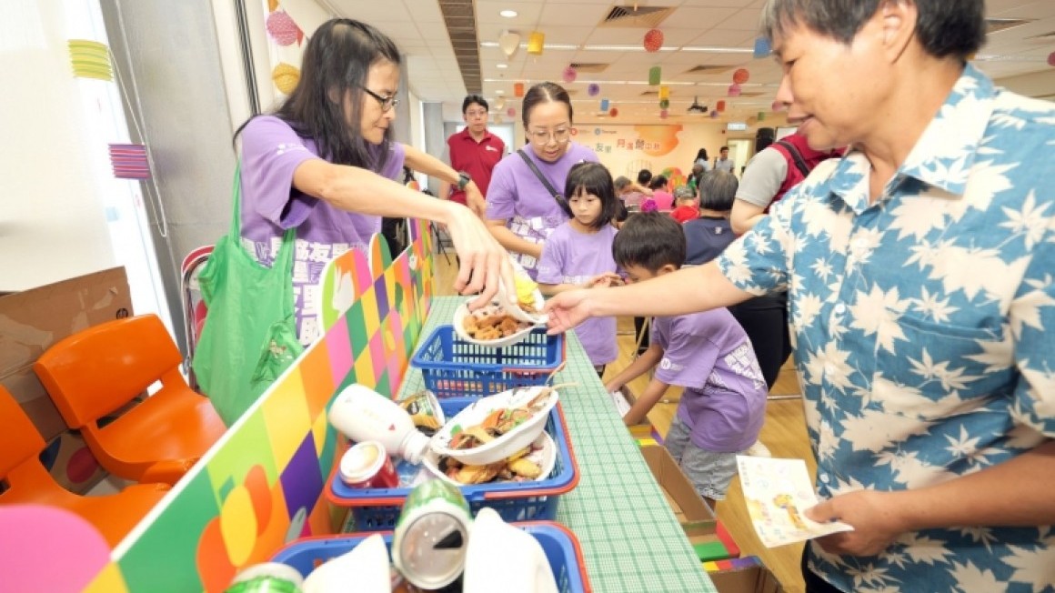 溫馨．友里 月滿「營」中秋 (9月)