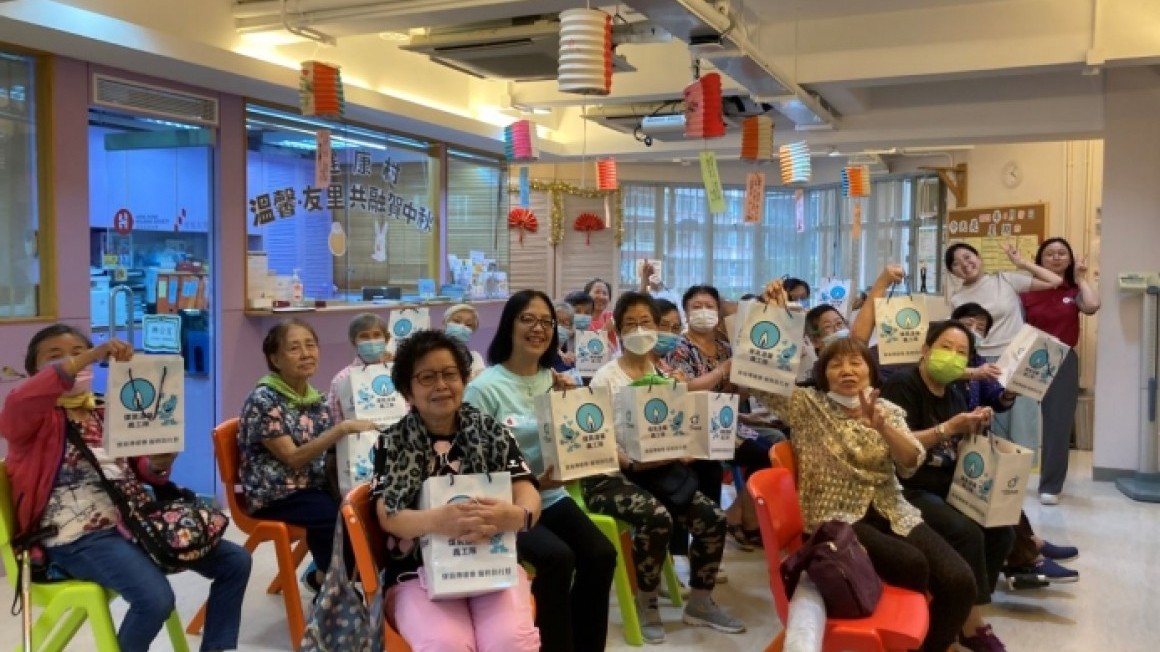 溫馨友里共融賀中秋