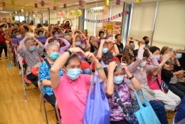 溫馨友里共融賀中秋