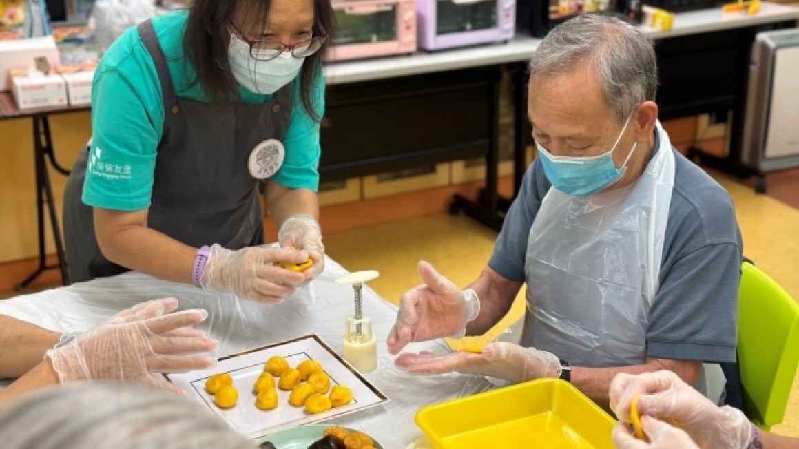 房協友里中秋活動