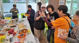 房协友里邻里活动