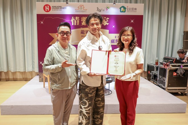 情繫萬家：唐文龍