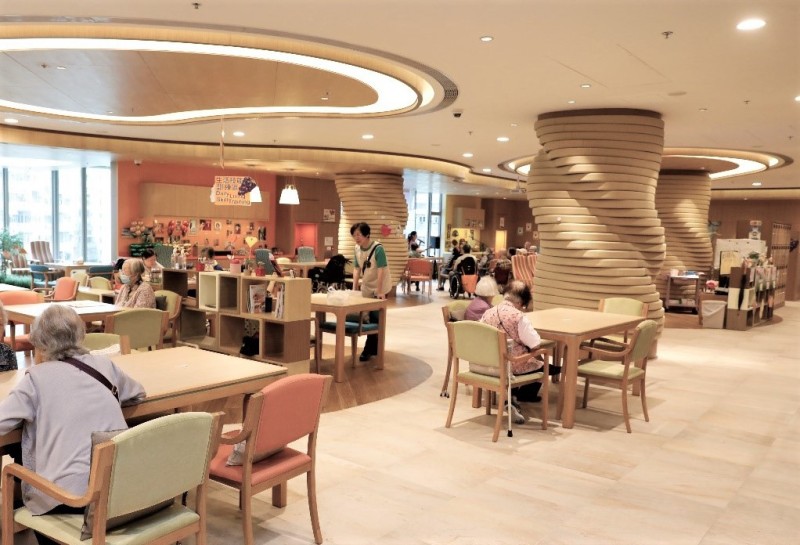 雋康天地日間照護及訓練中心